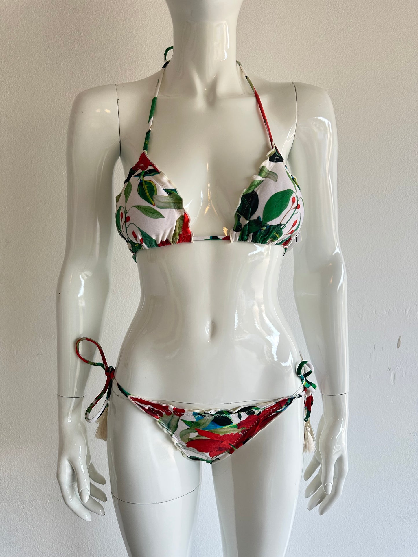 Bikini India Red Bottom