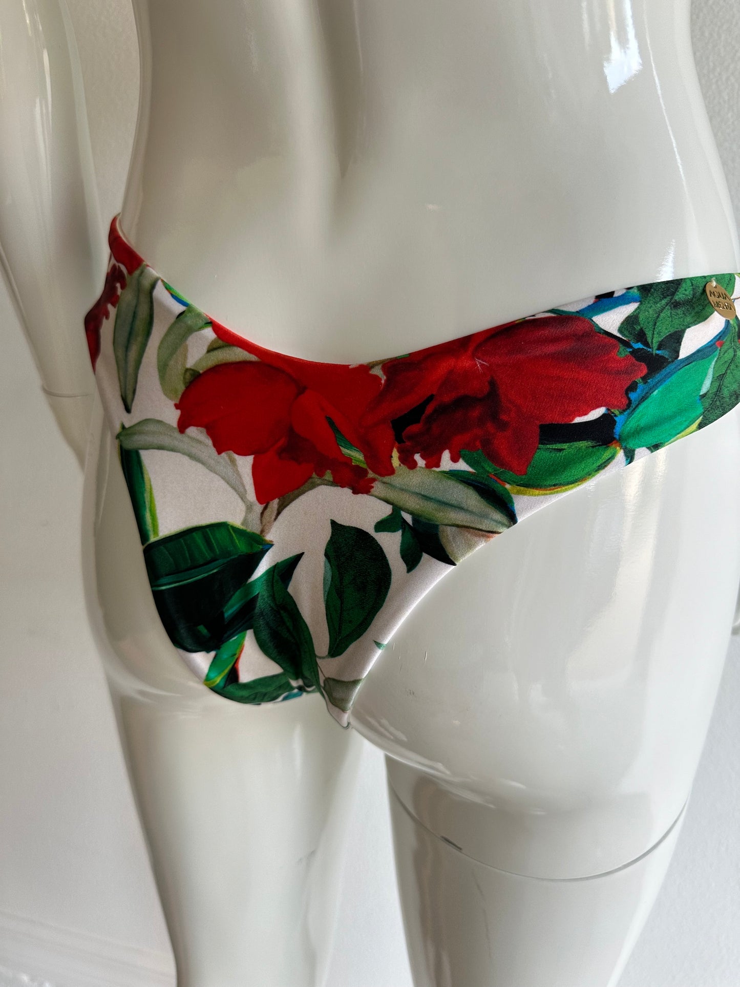 Bikini India Red Bottom