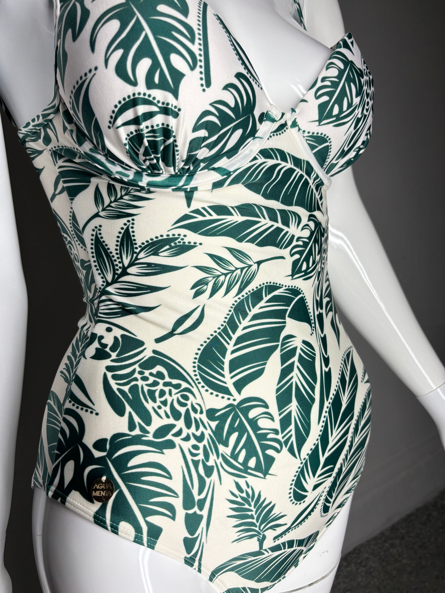 Enterizo Con Copa Natureza